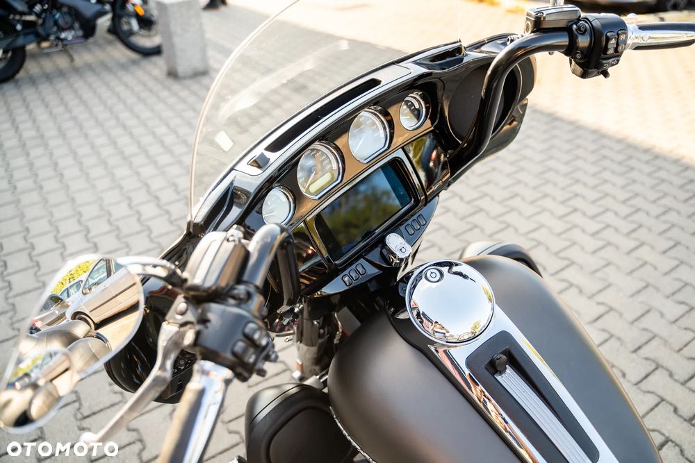 Harley-Davidson Touring Ultra Limited - 13
