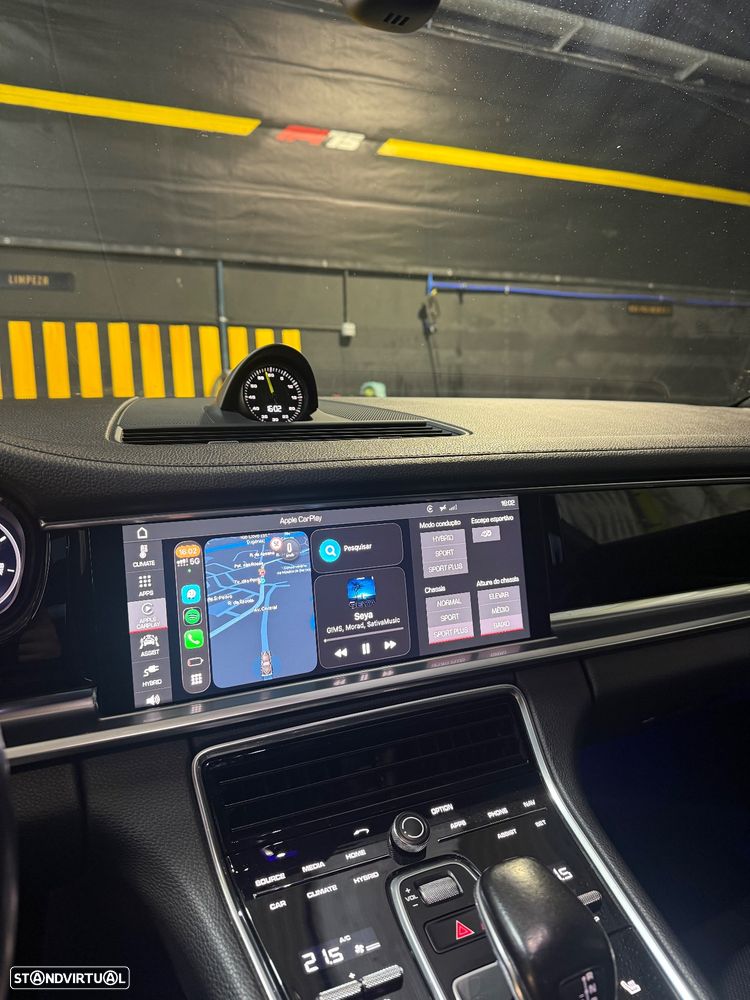 Porsche Panamera Sport Turismo 4 E-Hybrid - 20