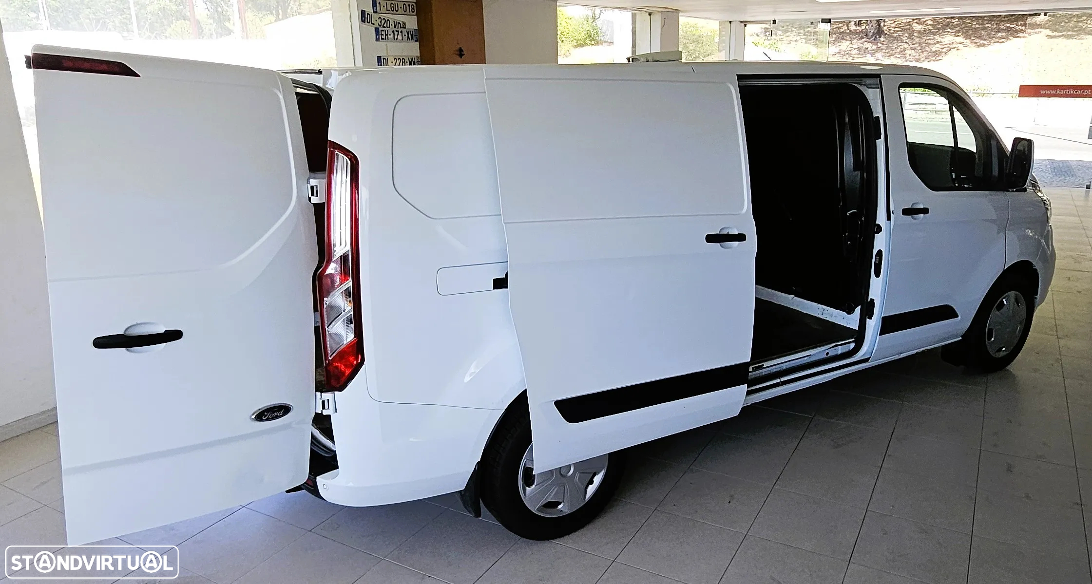 Ford Transit Custom Maxi Longa - 37