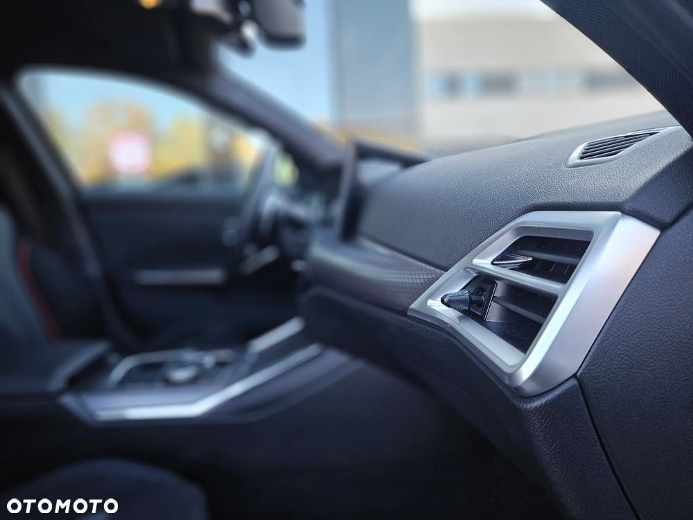 BMW Seria 3 - 28