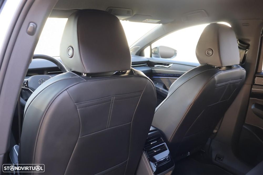 VW ID.7 Tourer 86 kWh Pro S Urban - 21