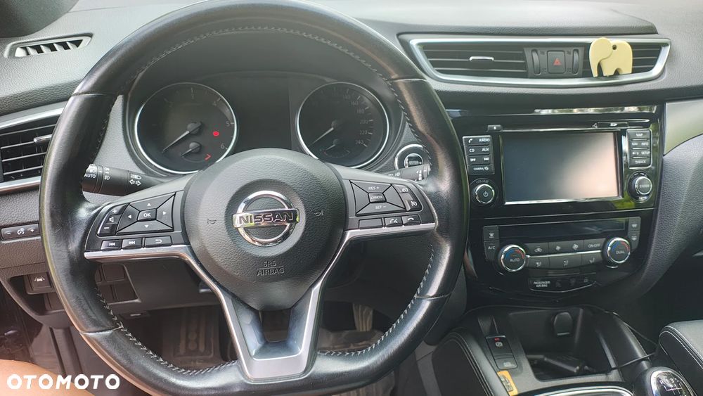 Nissan Qashqai 1.5 dCi Tekna - 9