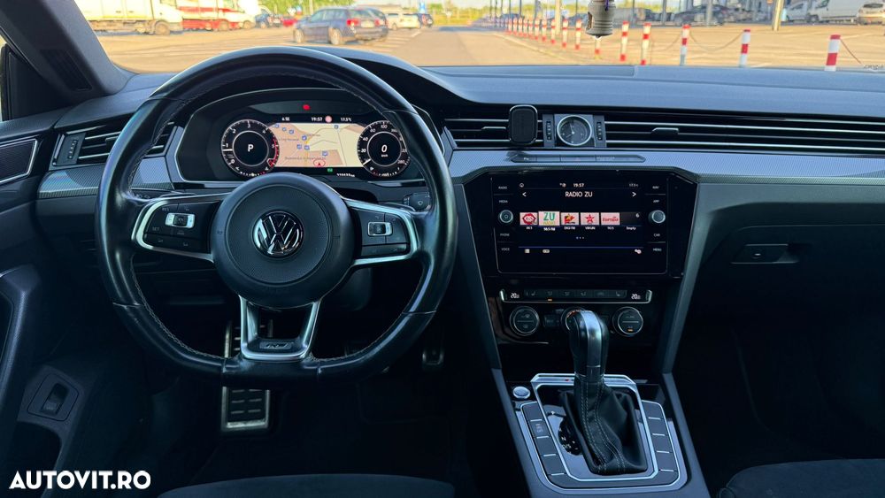 Volkswagen ARTEON 2.0 TDI DSG 4Motion R-Line - 13