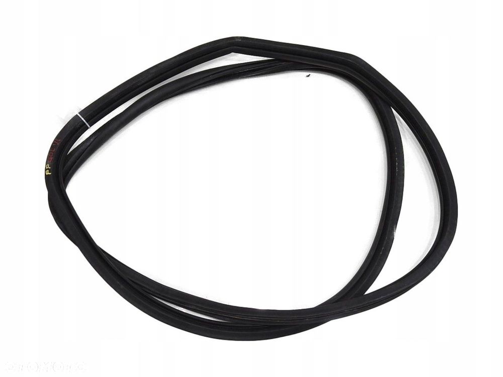 USZCZELKA DRZWI PRAWY PRZÓD VW GOLF VI - 1