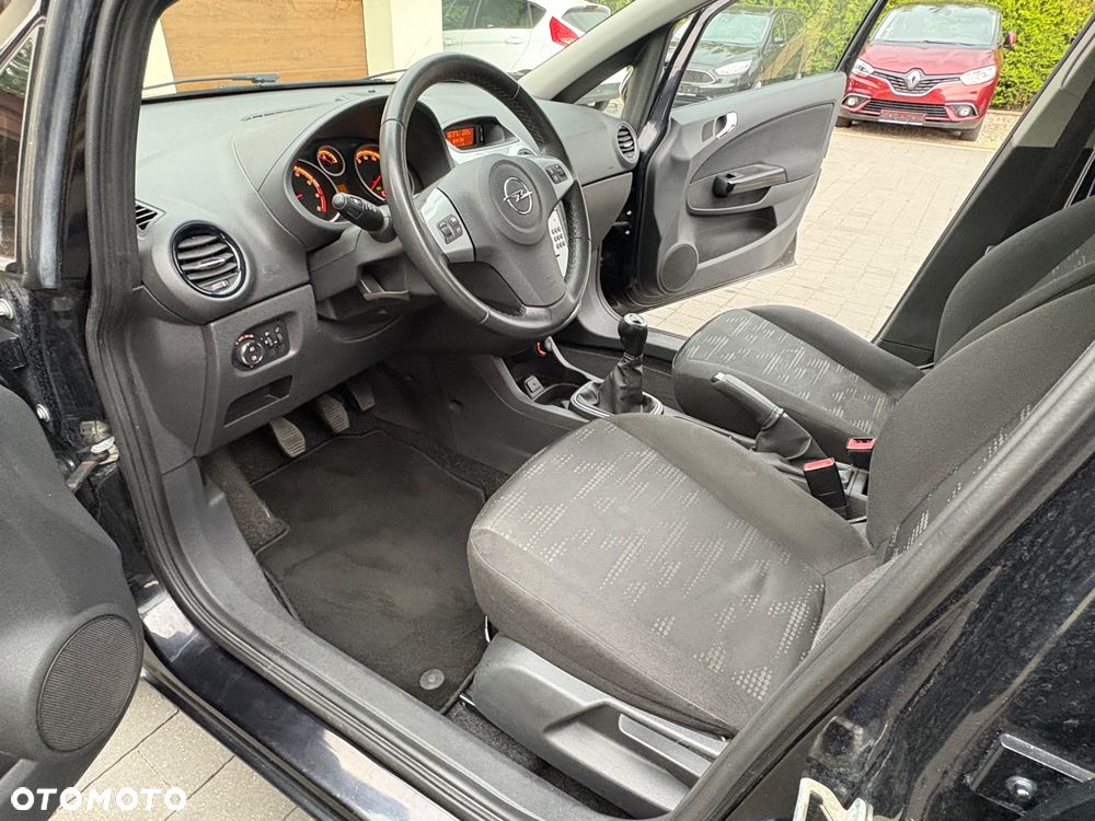 Opel Corsa 1.4 16V Satellite - 17