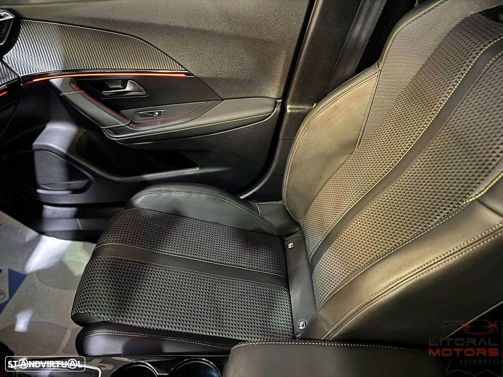 Peugeot 2008 1.2 PureTech GT Line - 21
