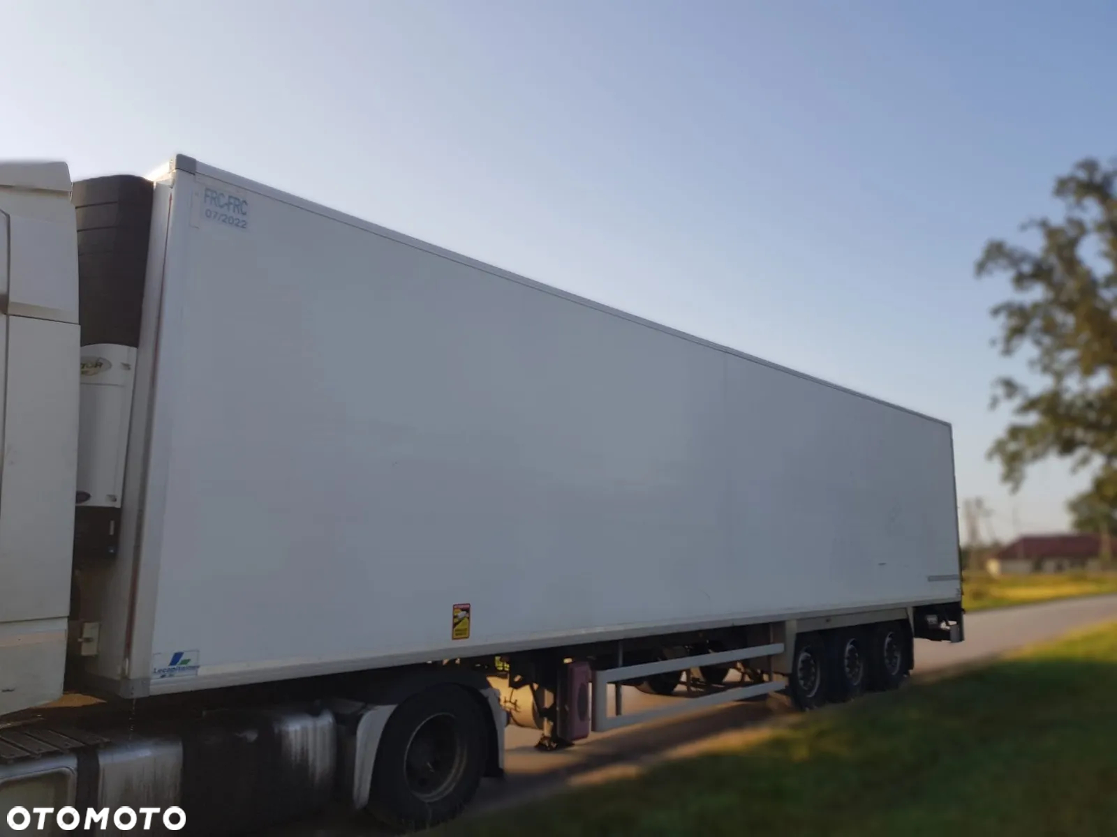 Fruehauf NACZEPA FRUEHAUF Multitemperatura 2015 Doppelstock Winda - 2