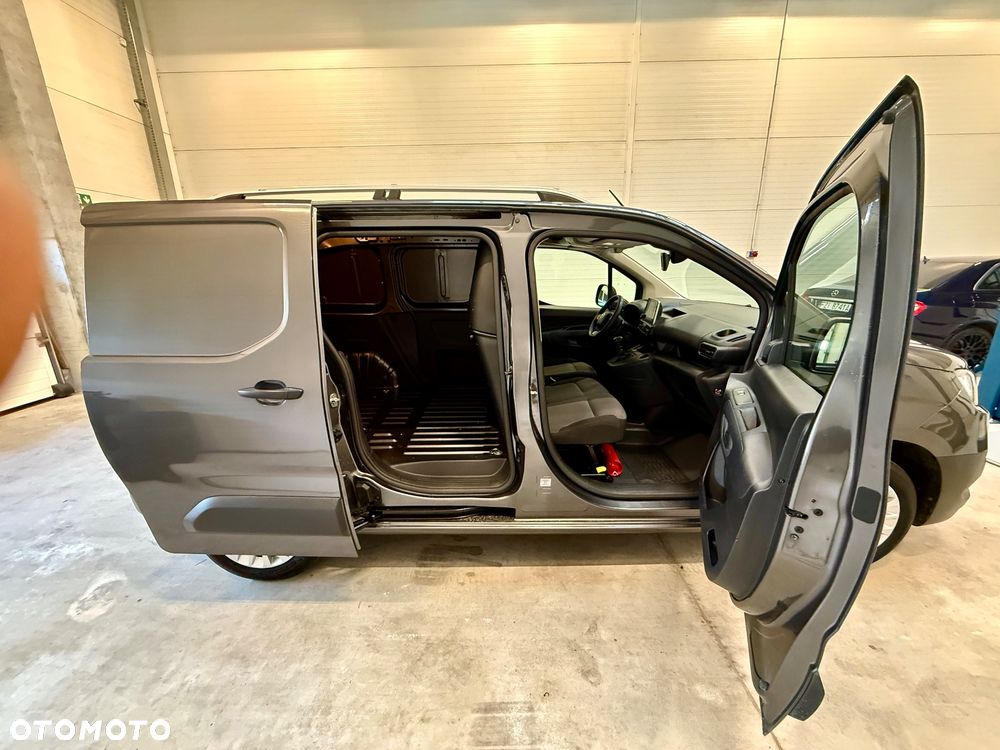 Toyota Proace City - 15