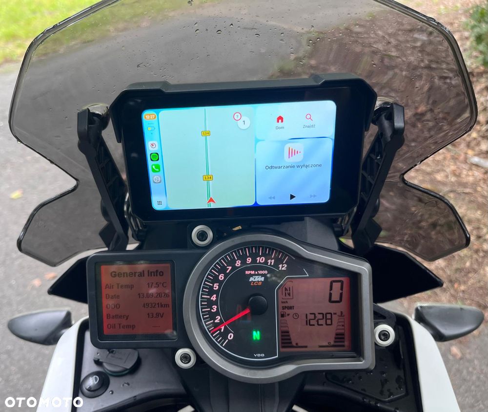 KTM Adventure - 10