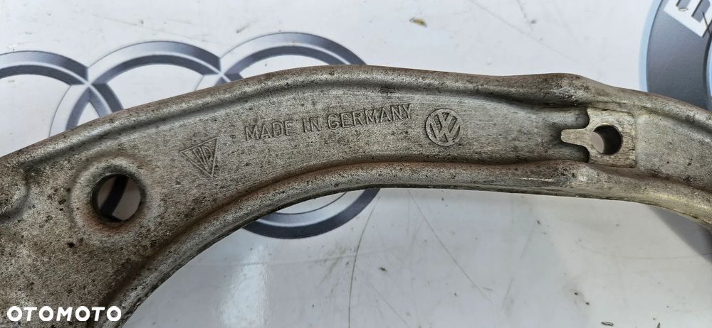 VW Touareg 7P II 2010-  Wahacz przód lewy Wahacz przedni lewy górny dolny - 7