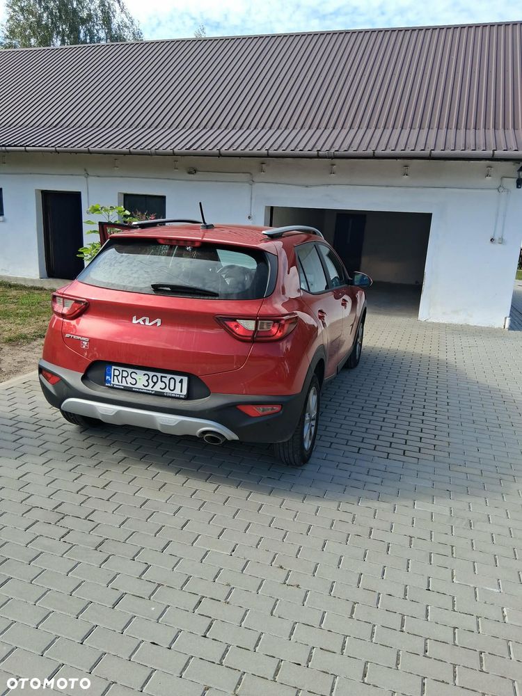 Kia Stonic 1.2 L - 4