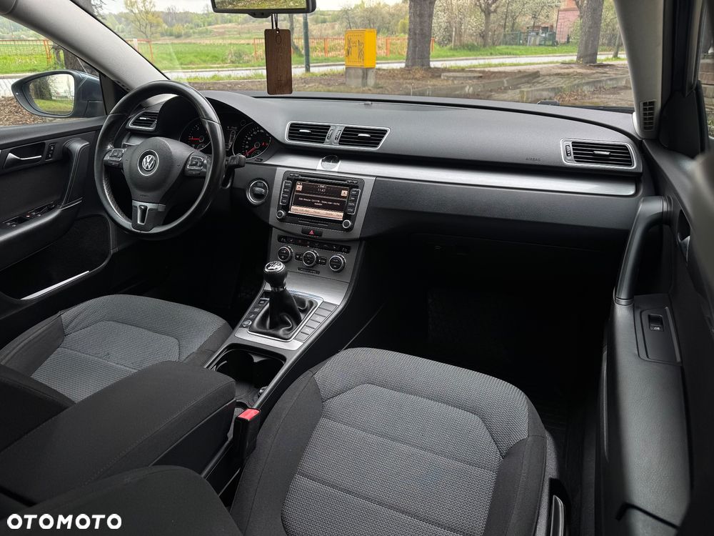 Volkswagen Passat 2.0 TDI Highline - 7