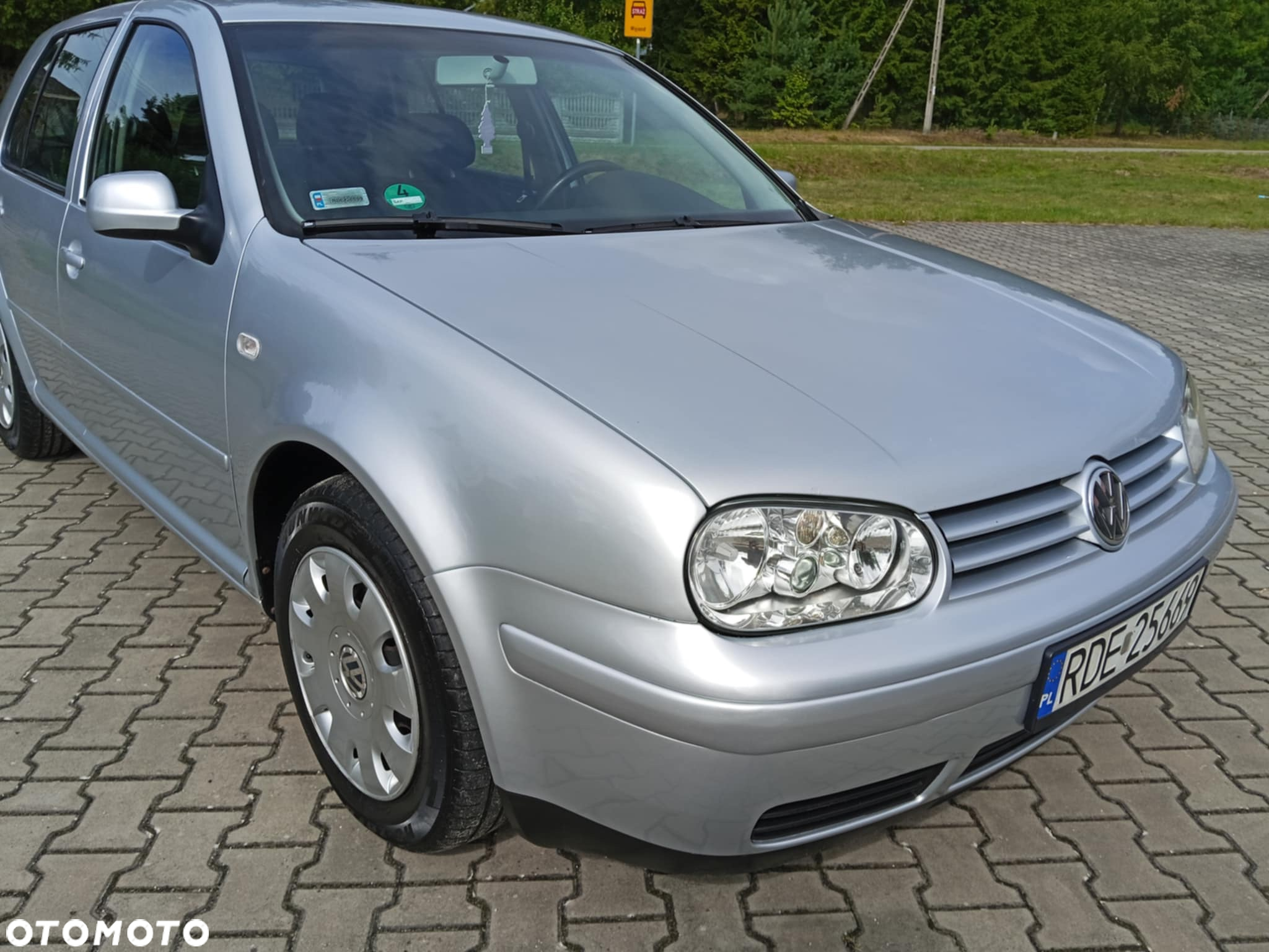 Volkswagen Golf - 13