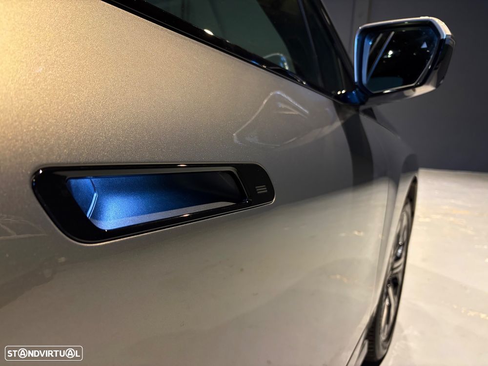 BMW iX xDrive40 - 18