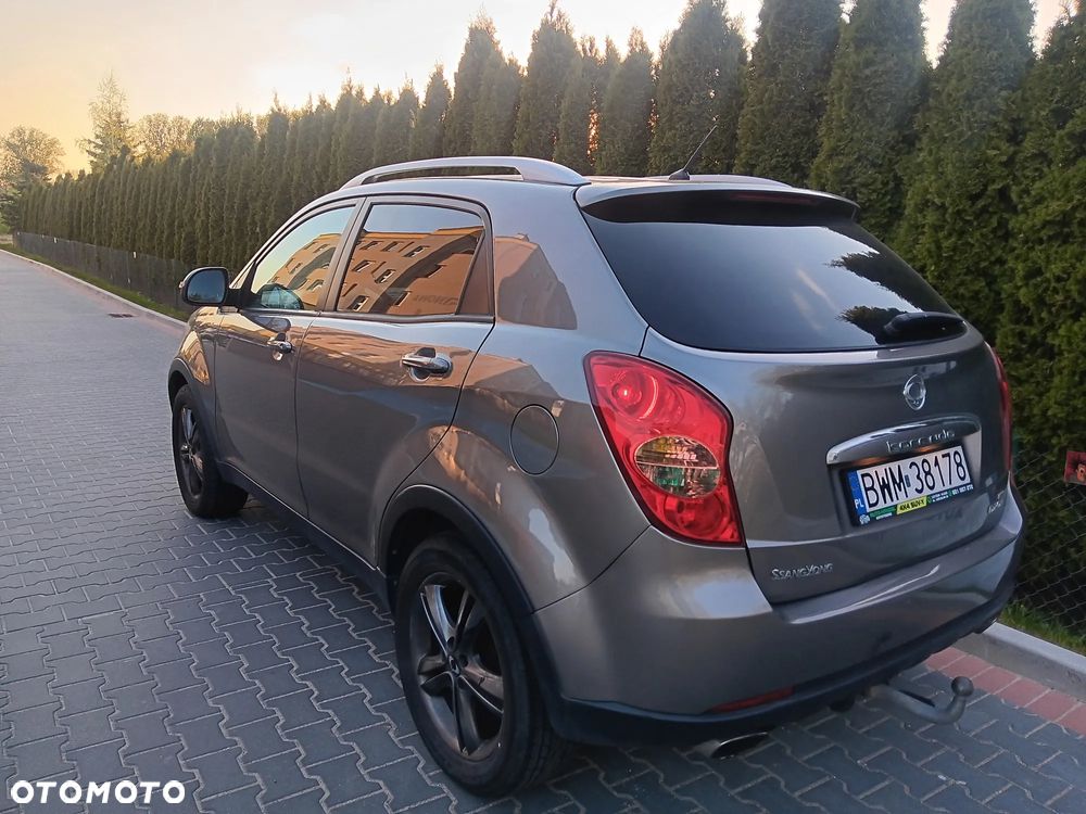 SsangYong/KGM Korando 2.0 E-XDi DPF 4WD Automatik Quartz - 1