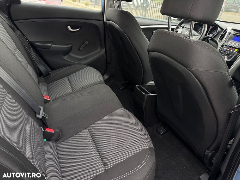 Hyundai i30 1.4 Classic - 13