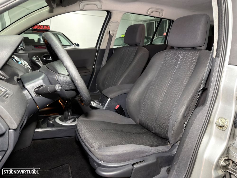 Renault Mégane Break 1.5 dCi Dynamique S - 10