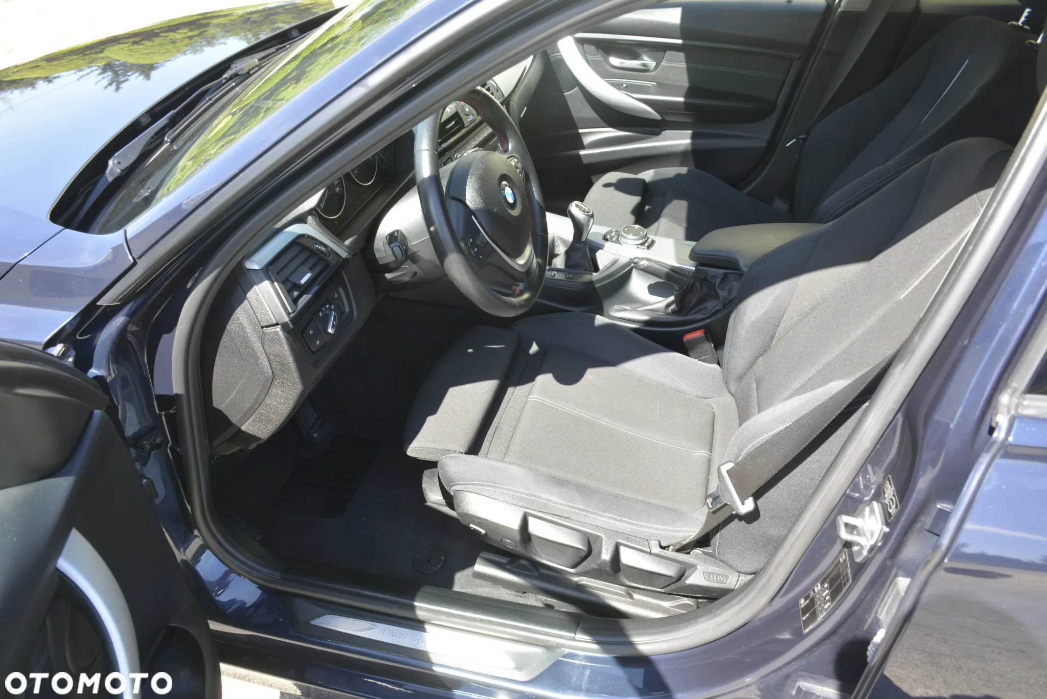 BMW Seria 3 320d Efficient Dynamics Sport Line - 12