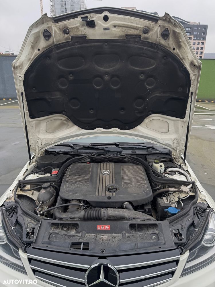 Mercedes-Benz C - 11