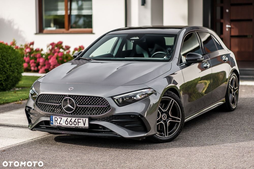 Mercedes-Benz Klasa A 220 4-Matic AMG Line 8G-DCT - 23