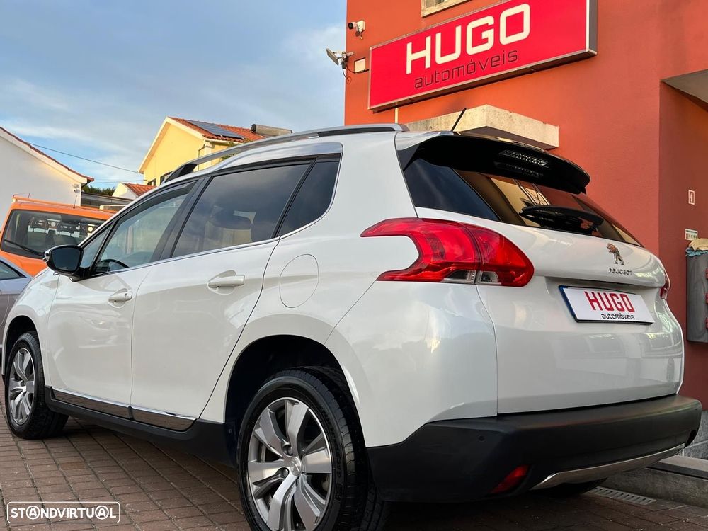Peugeot 2008 1.2 PureTech Allure - 8