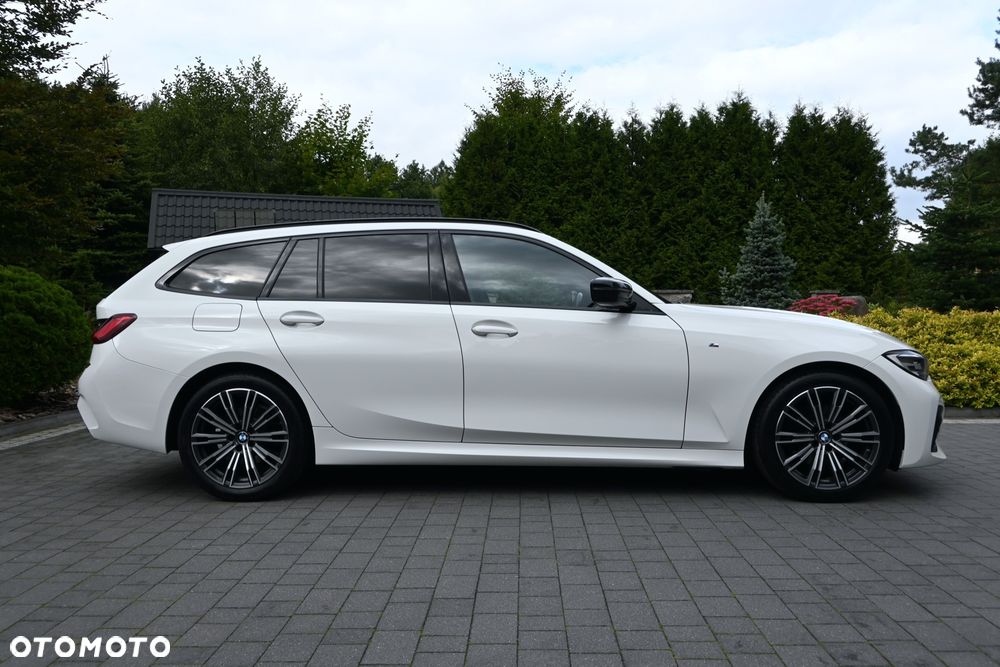 BMW Seria 3 320d xDrive Edition M Sport Shadow - 9
