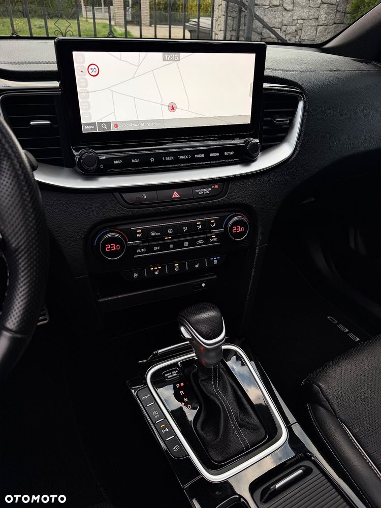 Kia ProCeed - 30