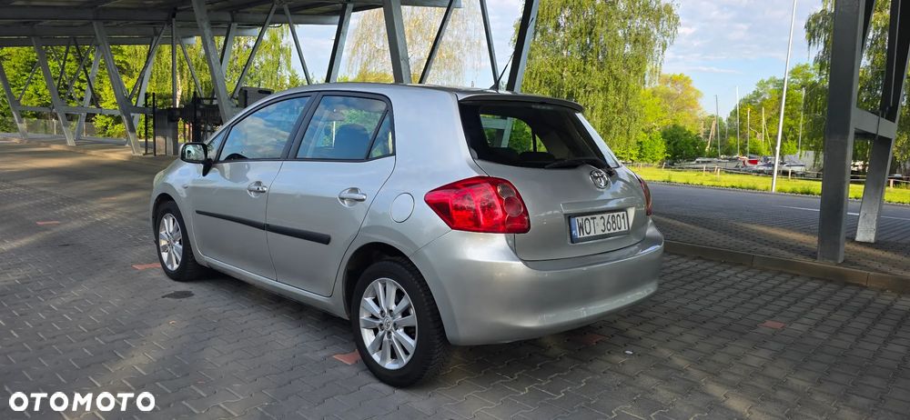 Toyota Auris 2.0 D-4D Premium - 13