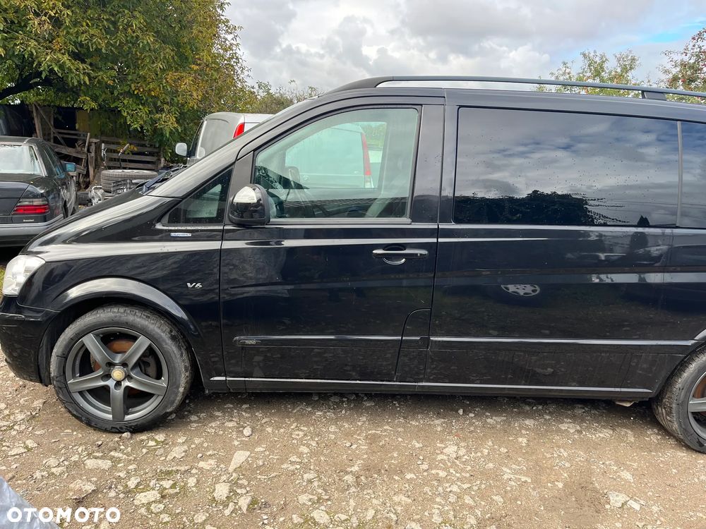 Mercedes-Benz Viano - 12