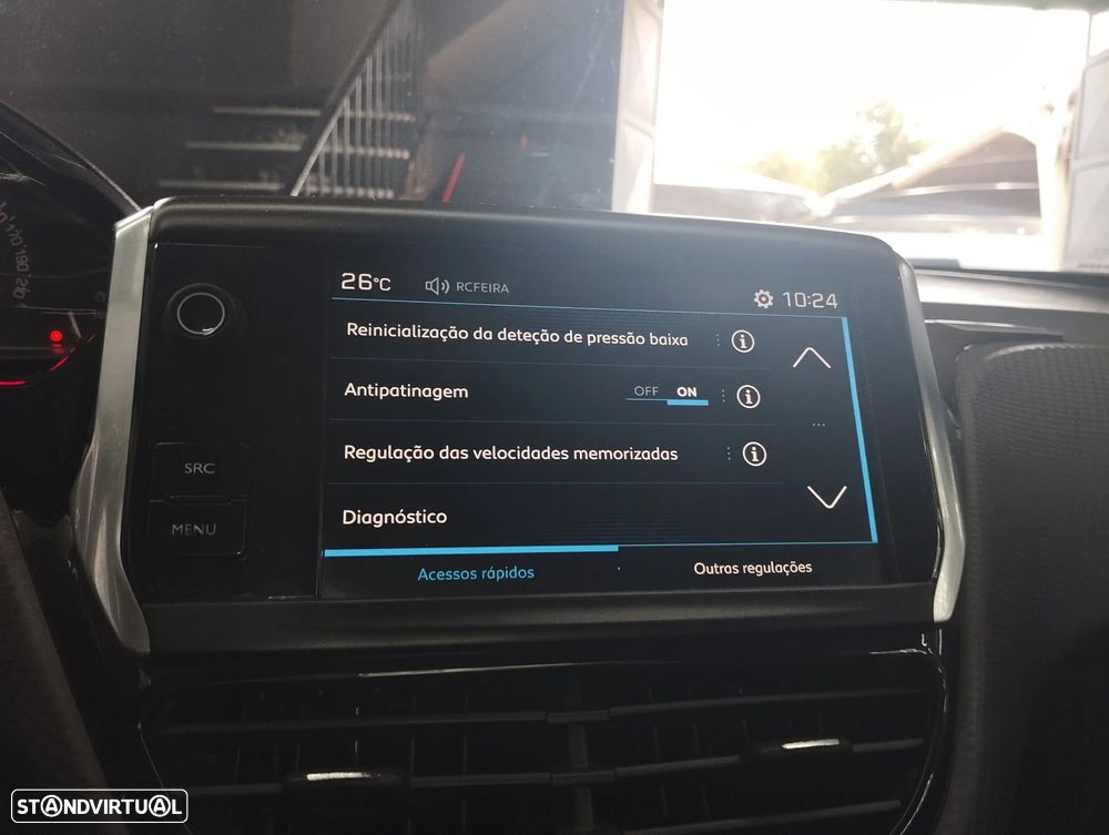 Peugeot 2008 1.2 PureTech Style - 28