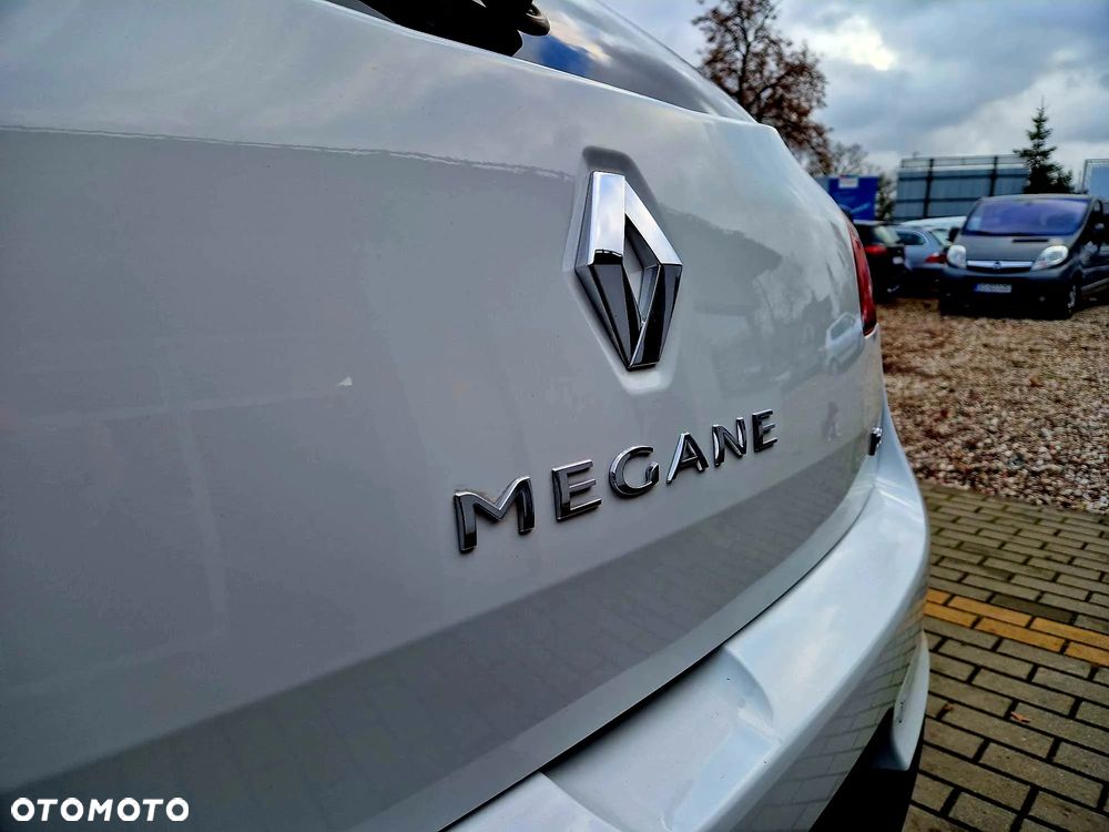 Renault Megane TCe 130 Dynamique - 30