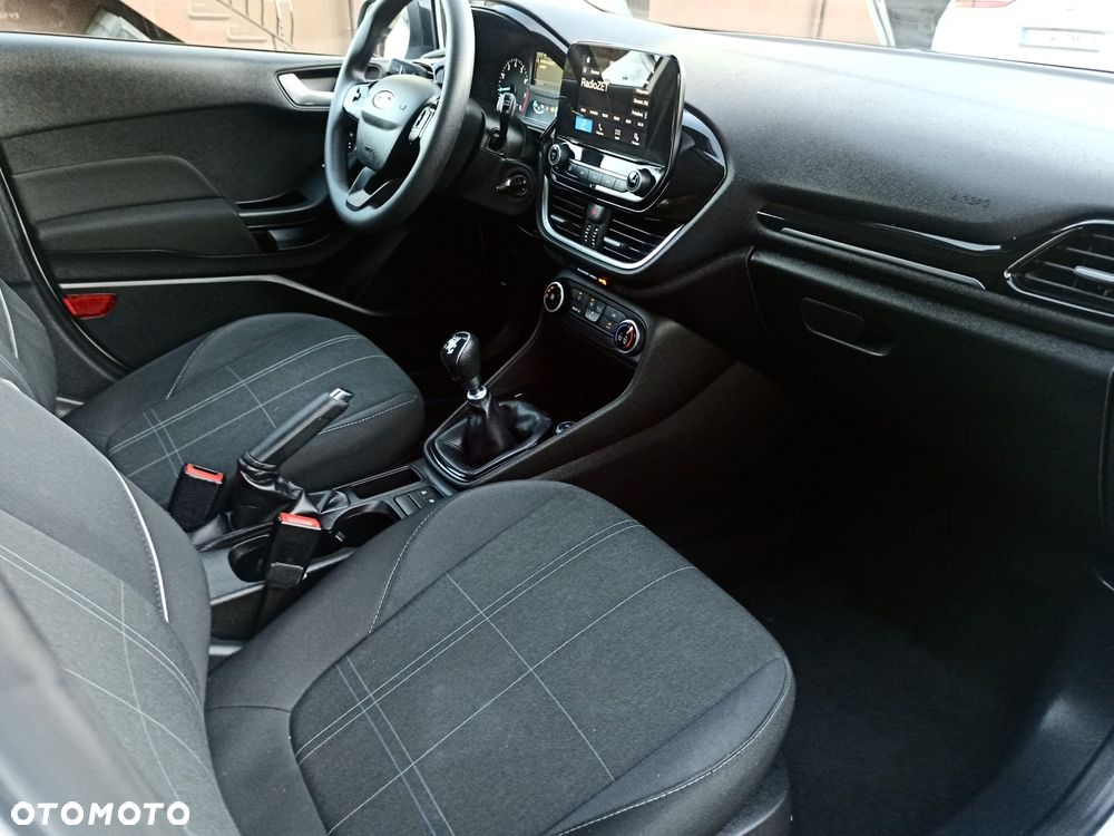 Ford Fiesta 1.0 EcoBoost S&S ACTIVE COLOURLINE - 16