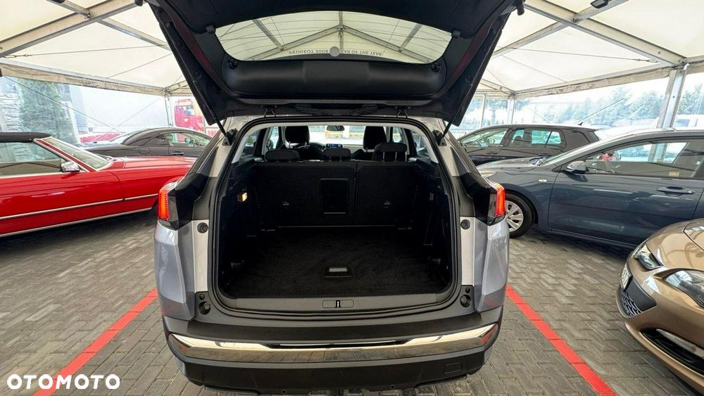 Peugeot 3008 1.2 PureTech Road Trip S&S - 35