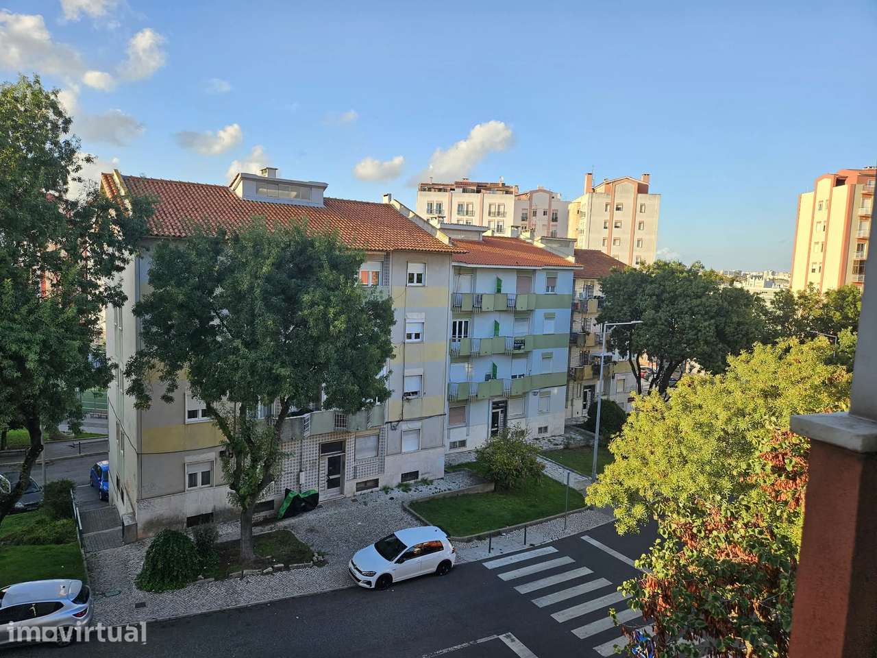 Apartamento T2 para INVESTIMENTO Amadora - Grande imagem: 2/10