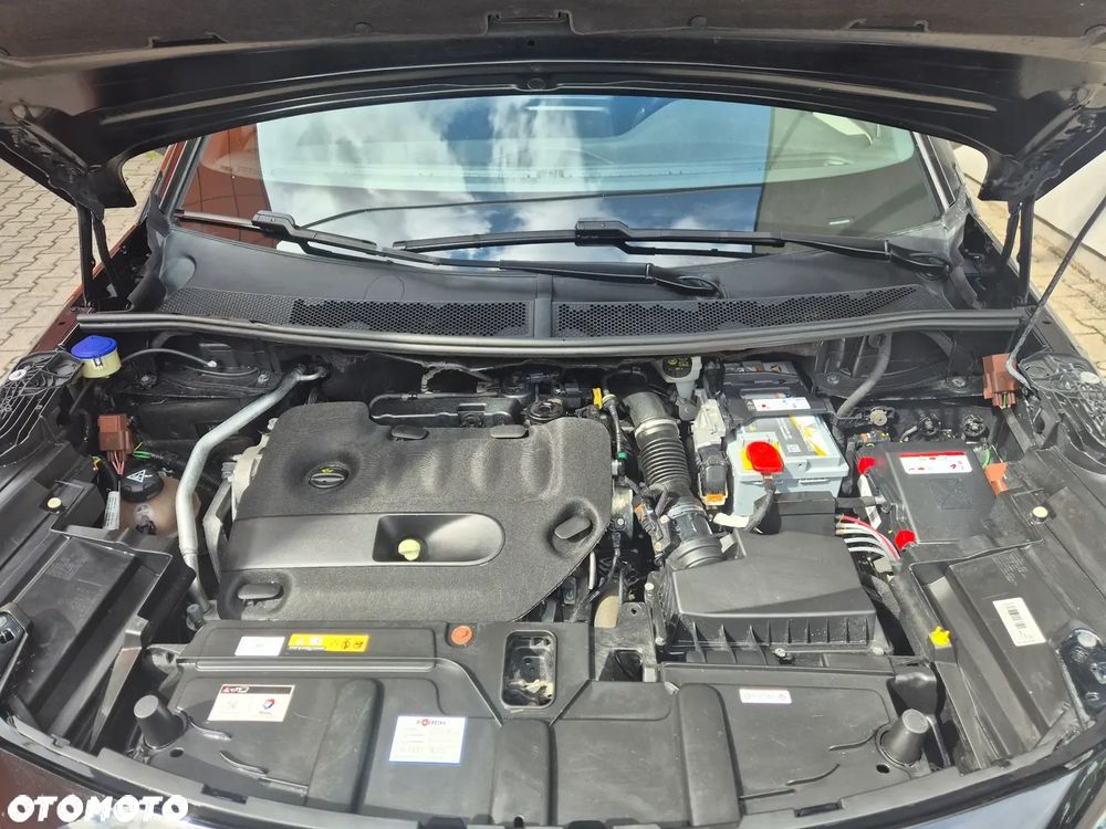 Peugeot 5008 BlueHDi 180 EAT8 GT - 36