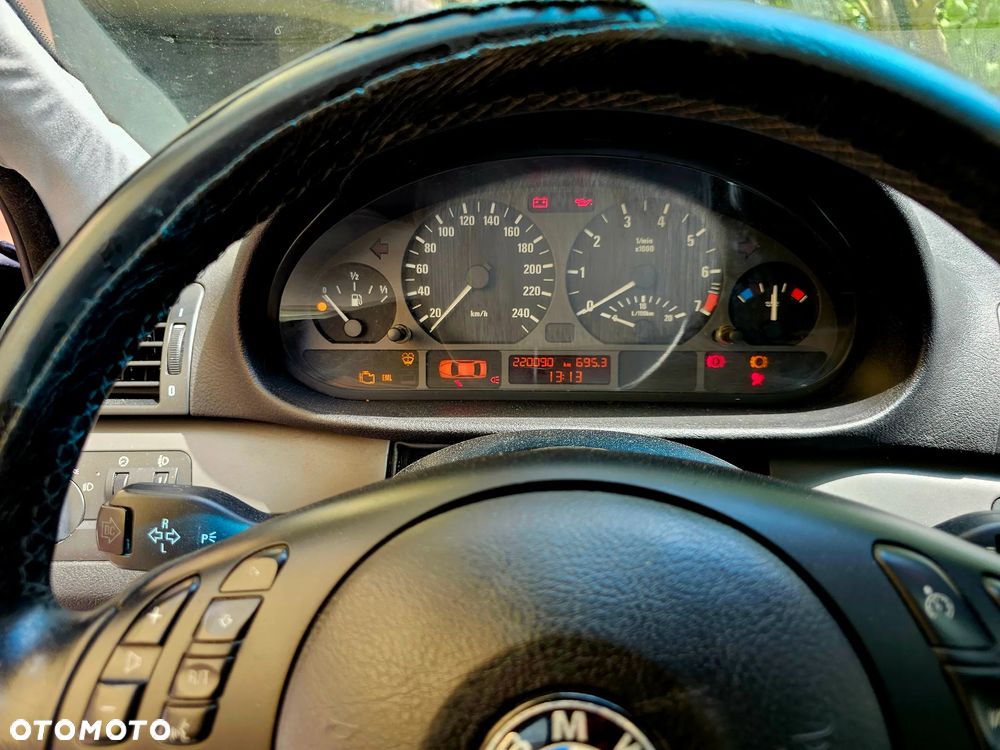 BMW Seria 3 318i Edition Lifestyle - 12