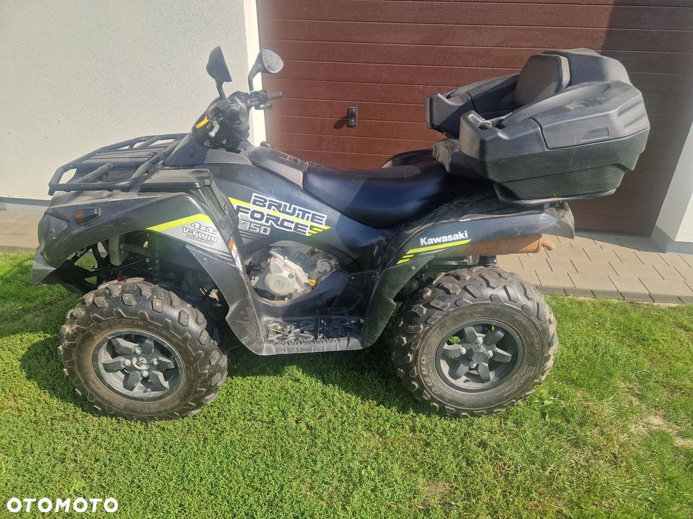Kawasaki Brute Force - 3