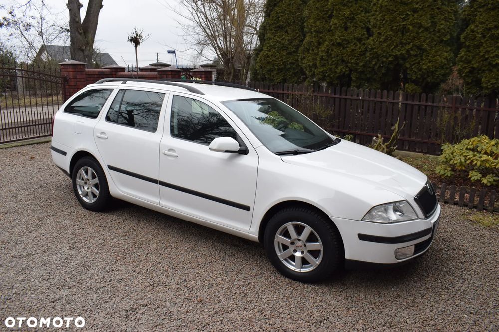 Skoda Octavia - 2