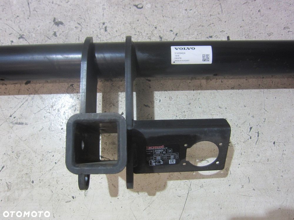 VOLVO XC60 II XC 60 BELKA ZDERZAKA HAKA HOLOWNICZEGO TYLNA TYŁ HAK 31439424 - 4