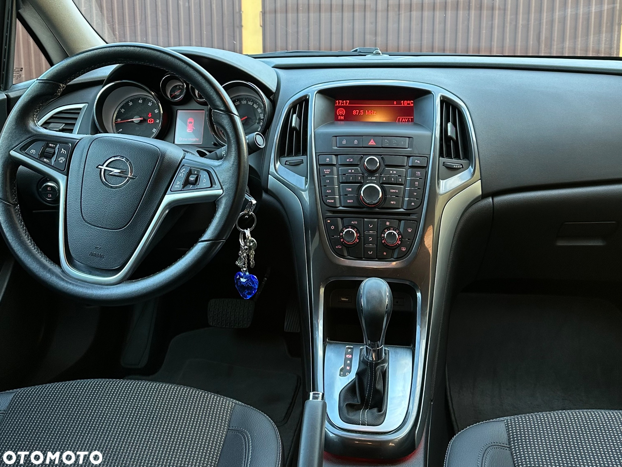 Opel Astra IV 1.6 Executive - 7