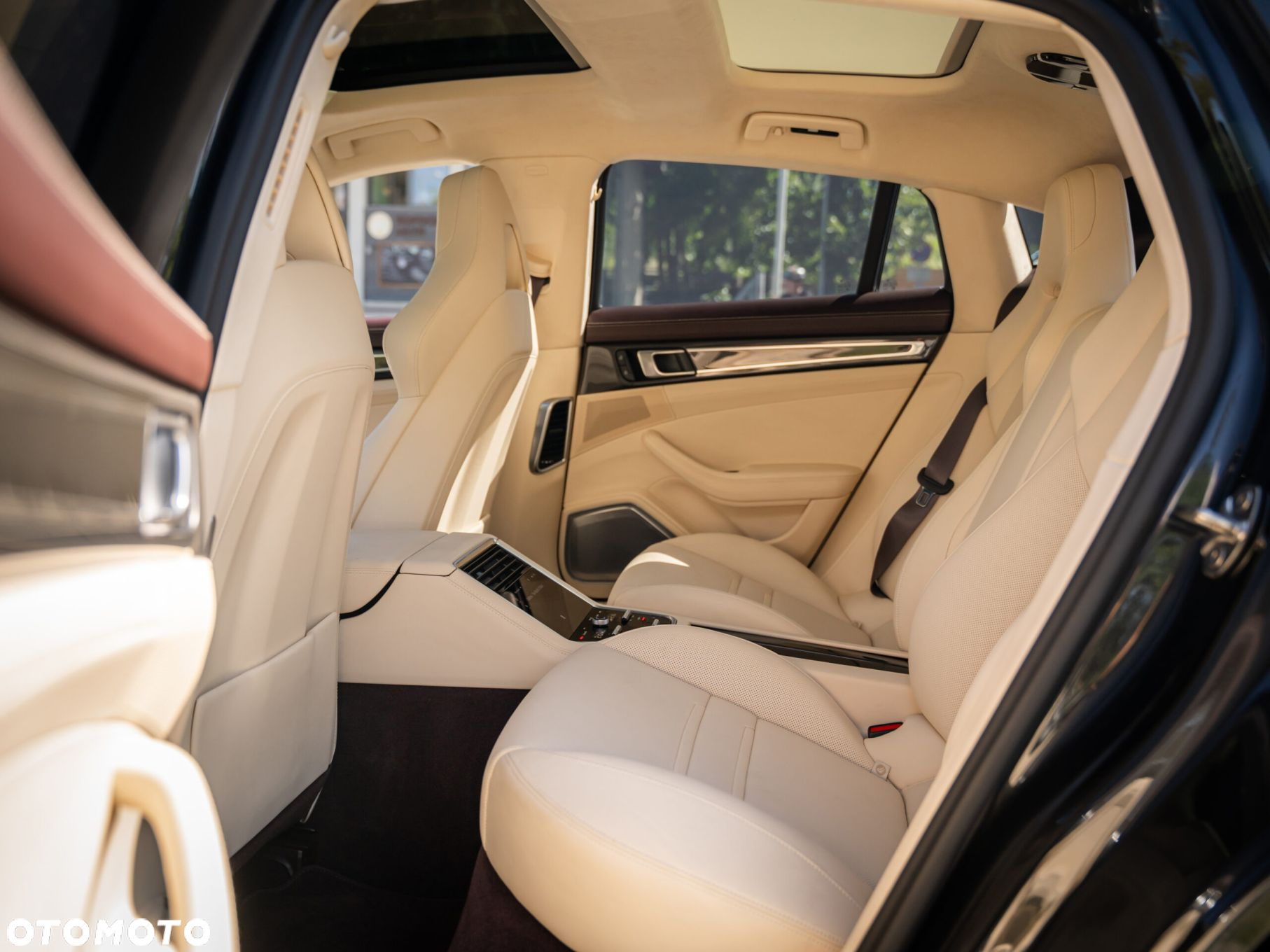 Porsche Panamera Turbo S - 17