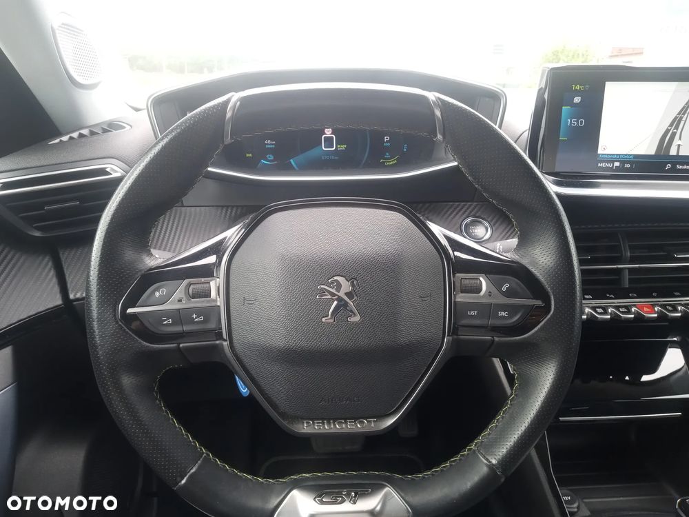 Peugeot 2008 GT - 23