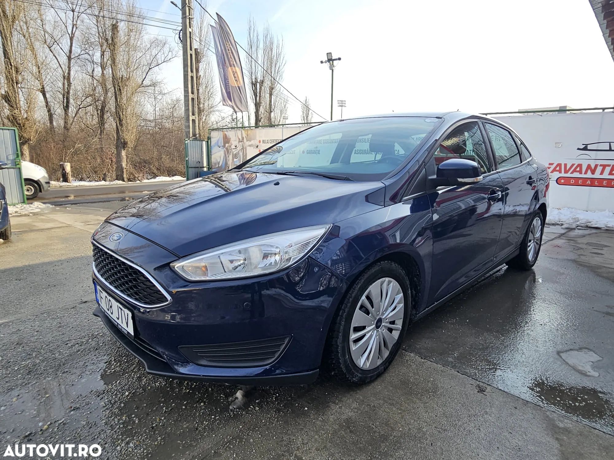 Ford Focus 1.5 TDCi Powershift Titanium - 1