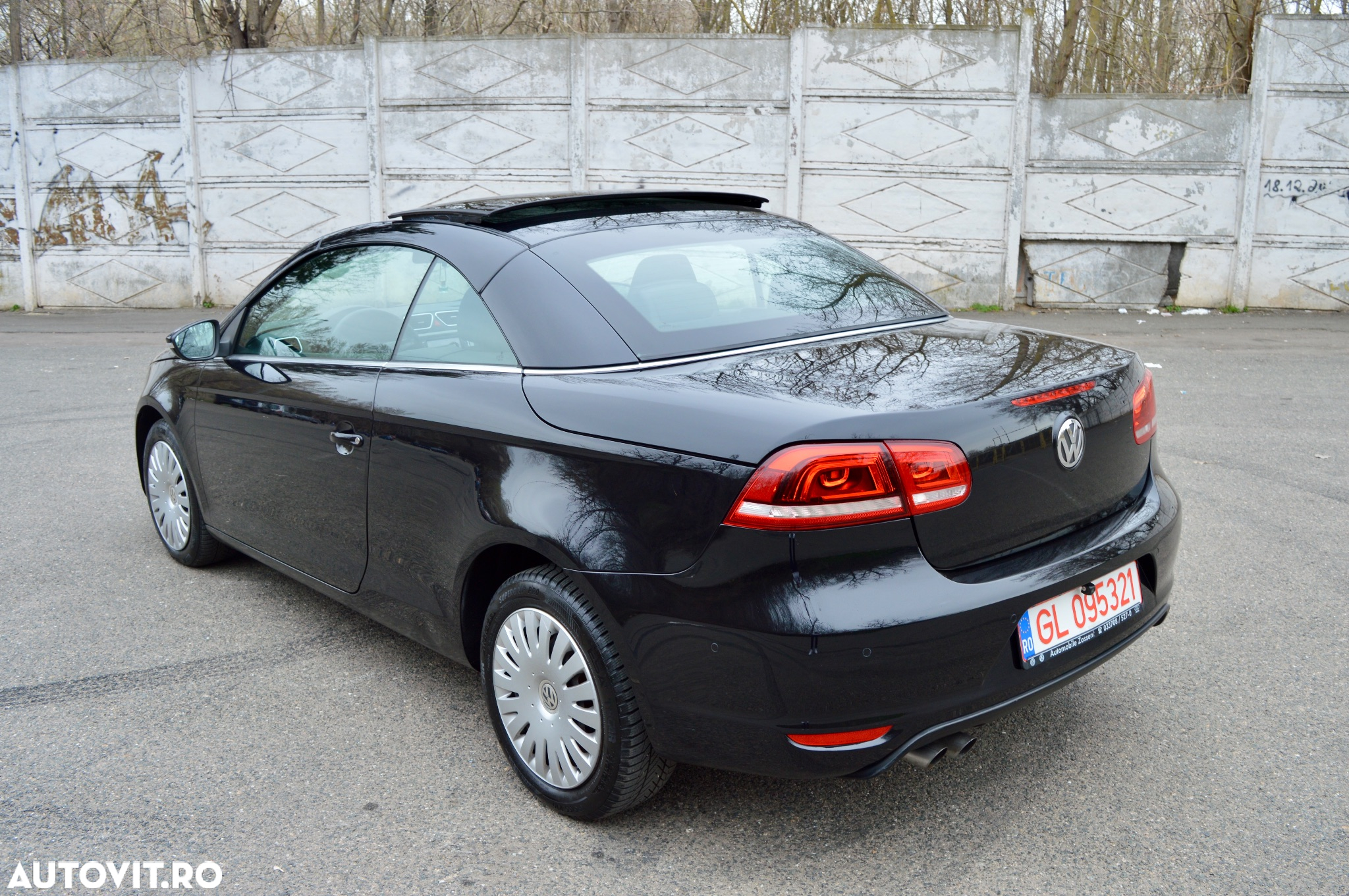 Volkswagen Eos 2.0 TDI DPF BlueMotion Technology Sport & Style - 39