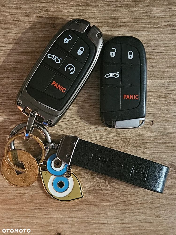 Dodge Challenger Automatik R/T Plus Scat Pack - 16