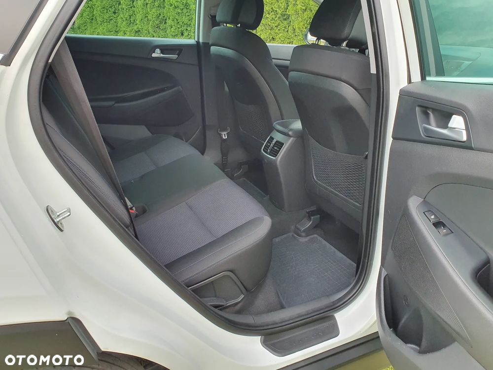 Hyundai Tucson 2.0 CRDi 4WD Trend - 24