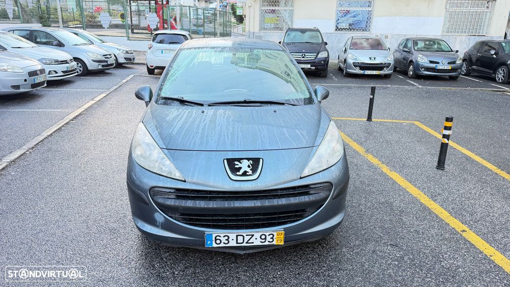 Peugeot 207 - 4