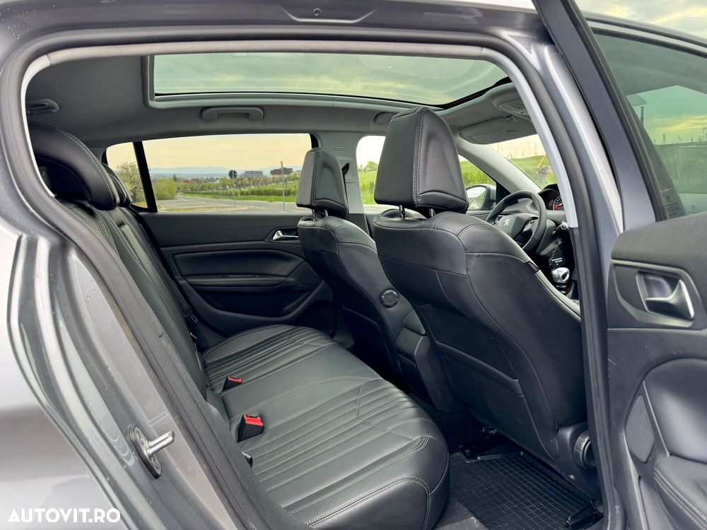 Peugeot 308 - 9