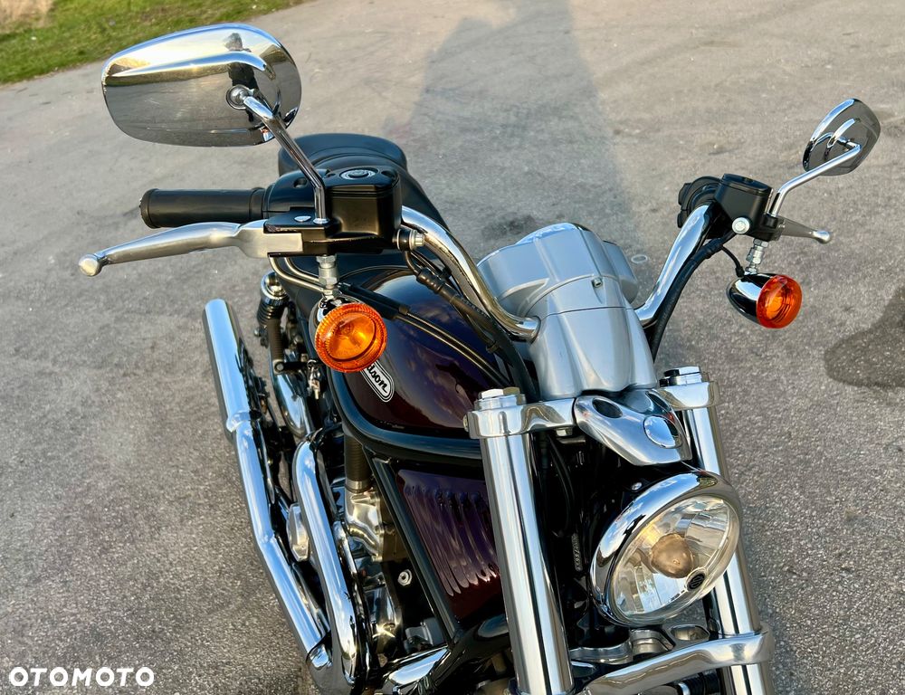Harley-Davidson V-Rod Street Rod - 13
