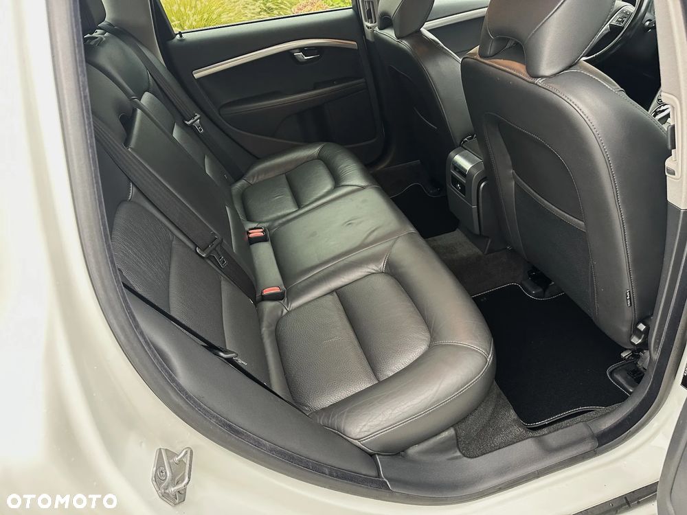 Volvo V70 D4 Geartronic Summum - 9